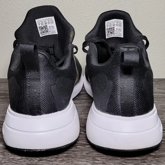 Boys Adidas Fortarun 2.0 Cloudfoam - Picture 3 of 11